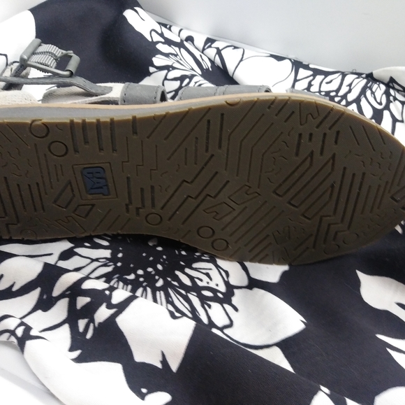 Unique CAT Women's Sandals - Size 6 - Picture 6 of 9